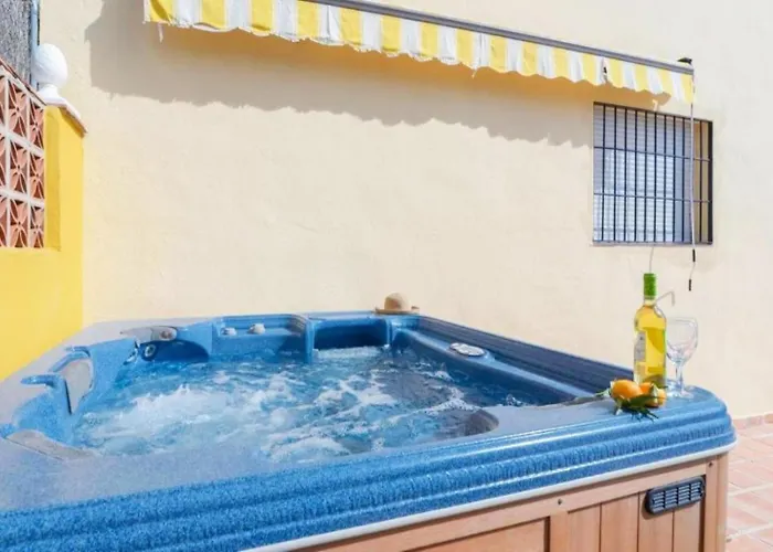 Palomas * Nerja