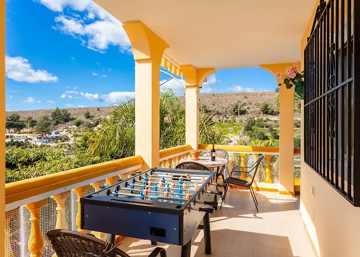 Palomas Villa Nerja